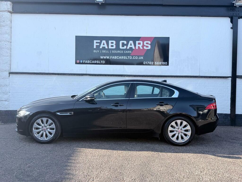 Jaguar XE  Black #15