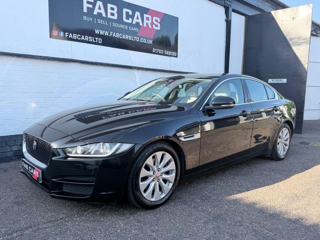 Jaguar XE  Black #18