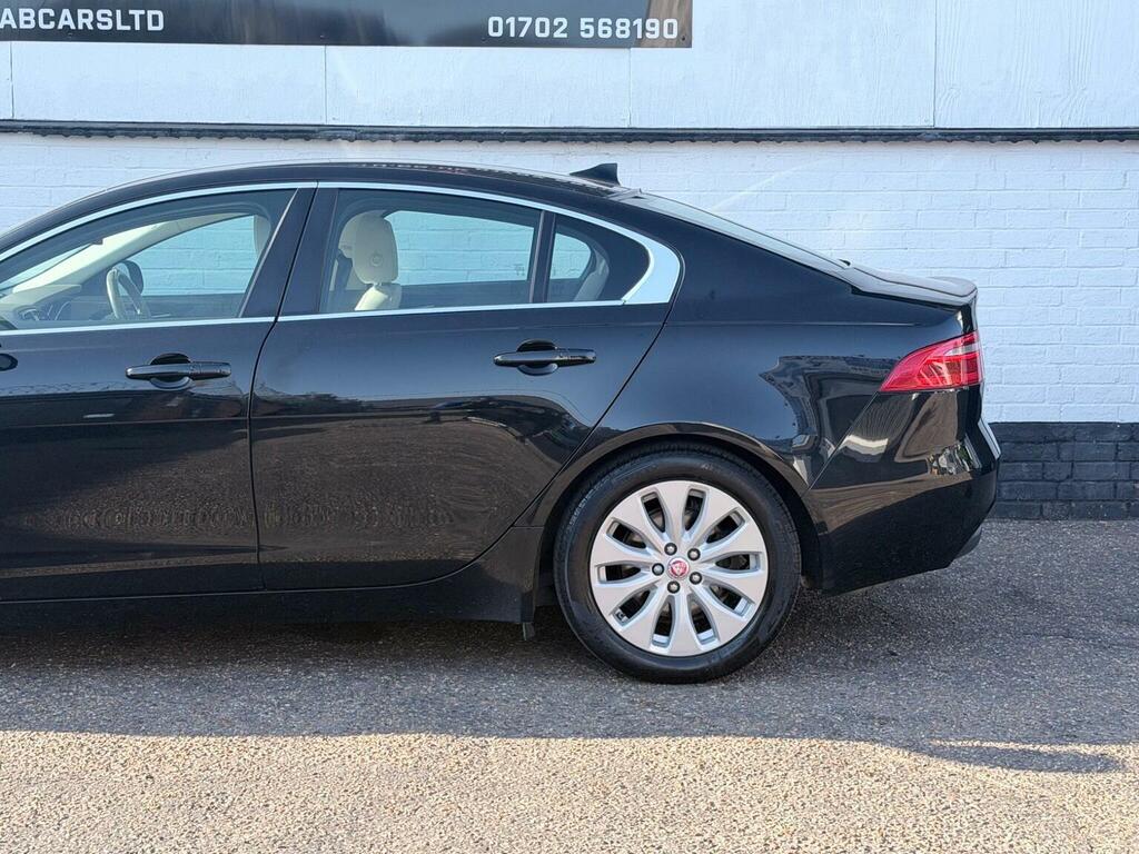 Jaguar XE  Black #17