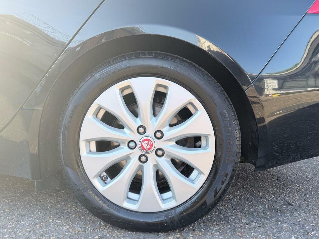 Jaguar XE  Black #58