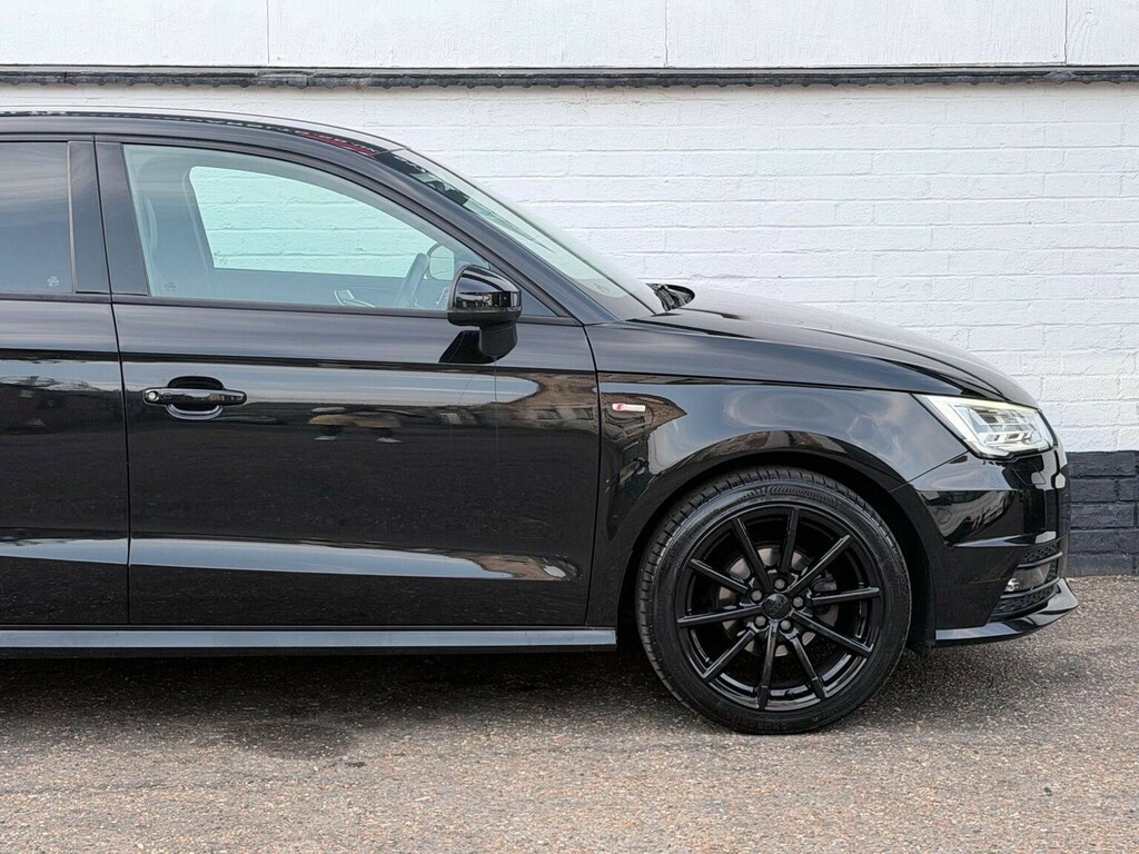 Audi A1 1.0 Tfsi S Line Sportback S Tronic Euro 6 Ss Black #6