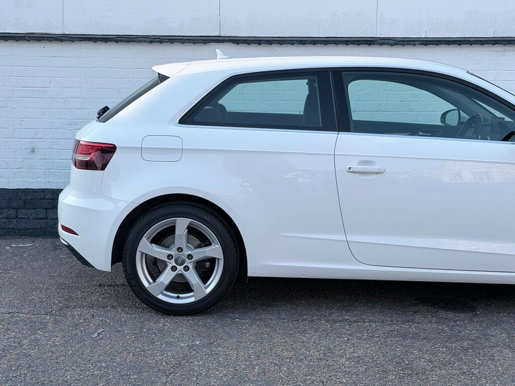 Audi A3 Sportback S Line 2.0 Tdi 150 Ps S Tronic Black #7