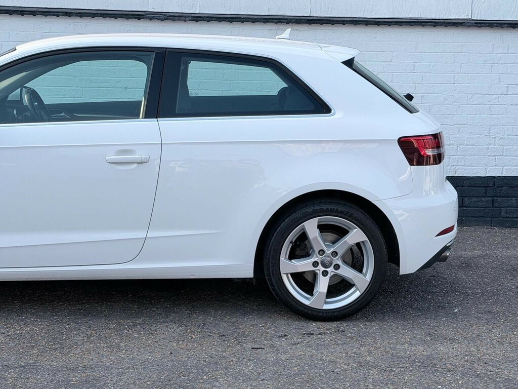 Audi A3 Sportback S Line 2.0 Tdi 150 Ps S Tronic Black #19