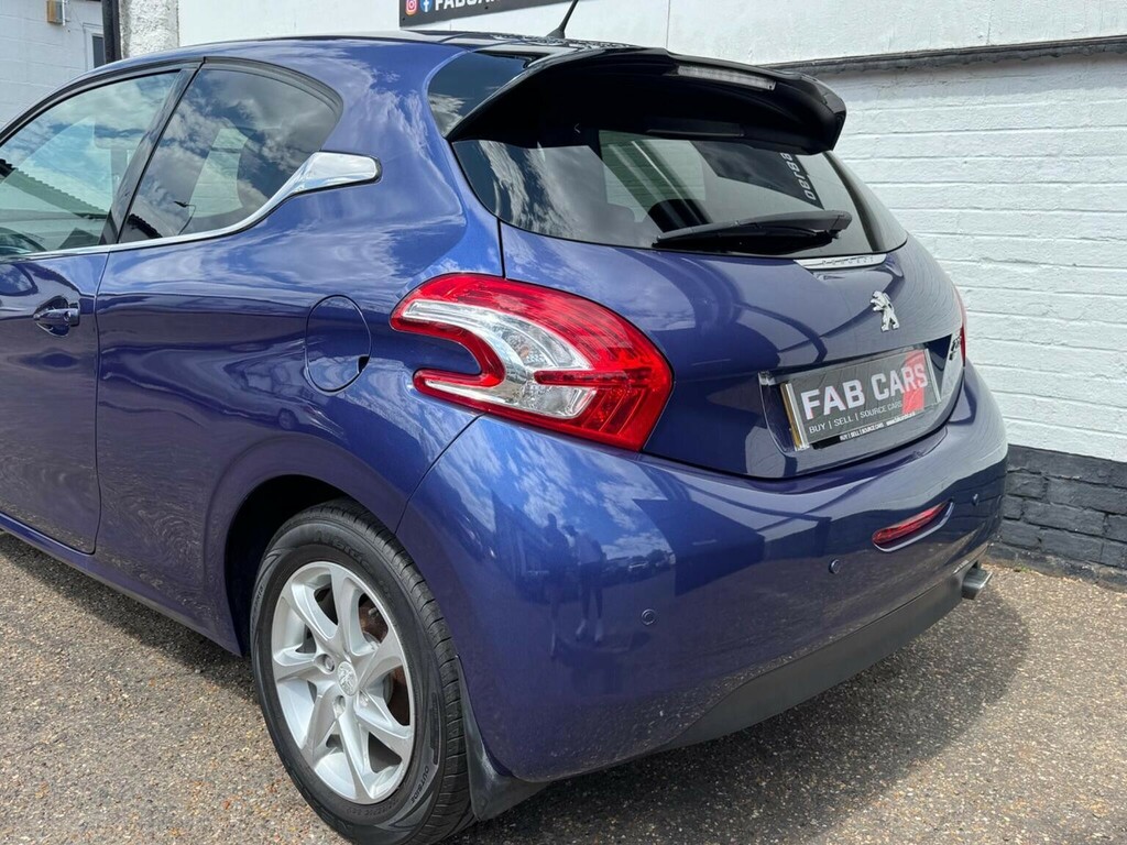 Peugeot 208 208 Access Blue #27