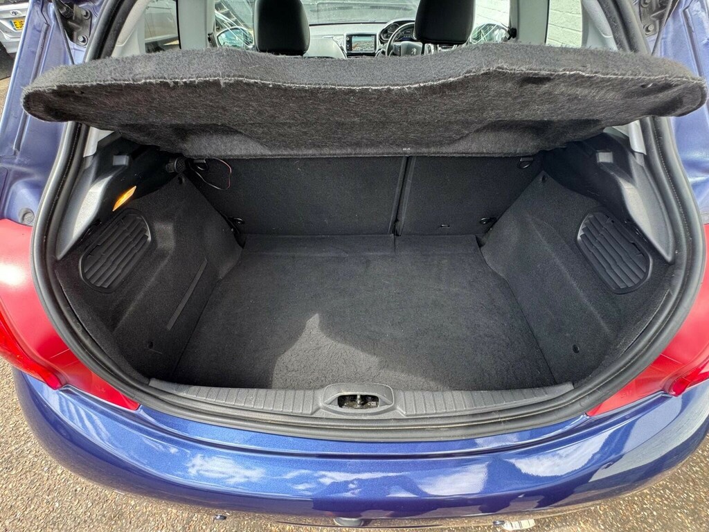 Peugeot 208 208 Access Blue #30