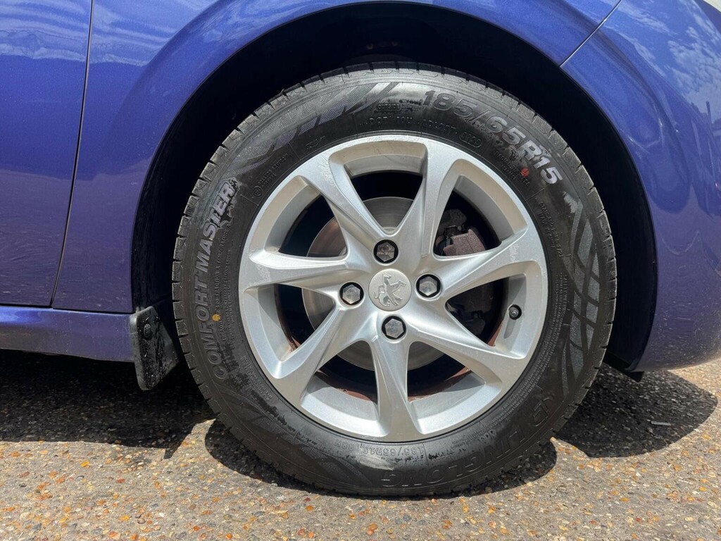 Peugeot 208 208 Access Blue #45