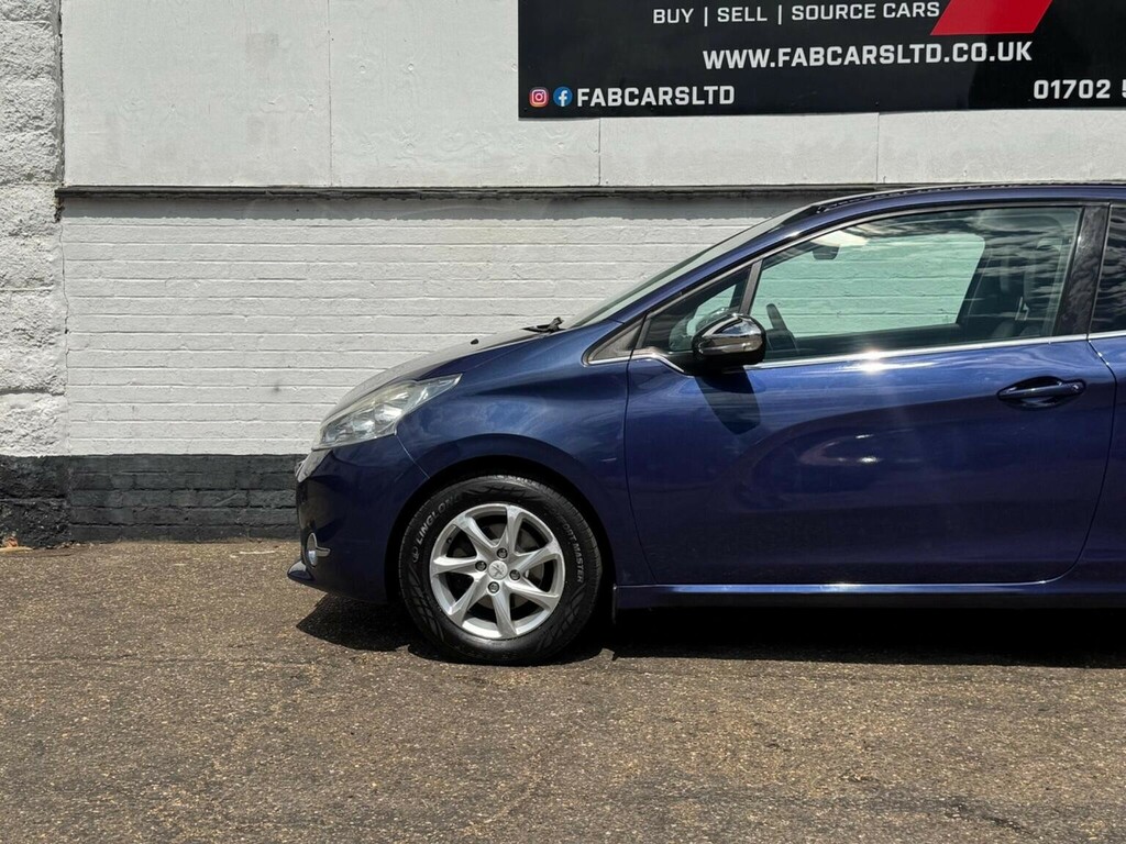 Peugeot 208 208 Access Blue #18