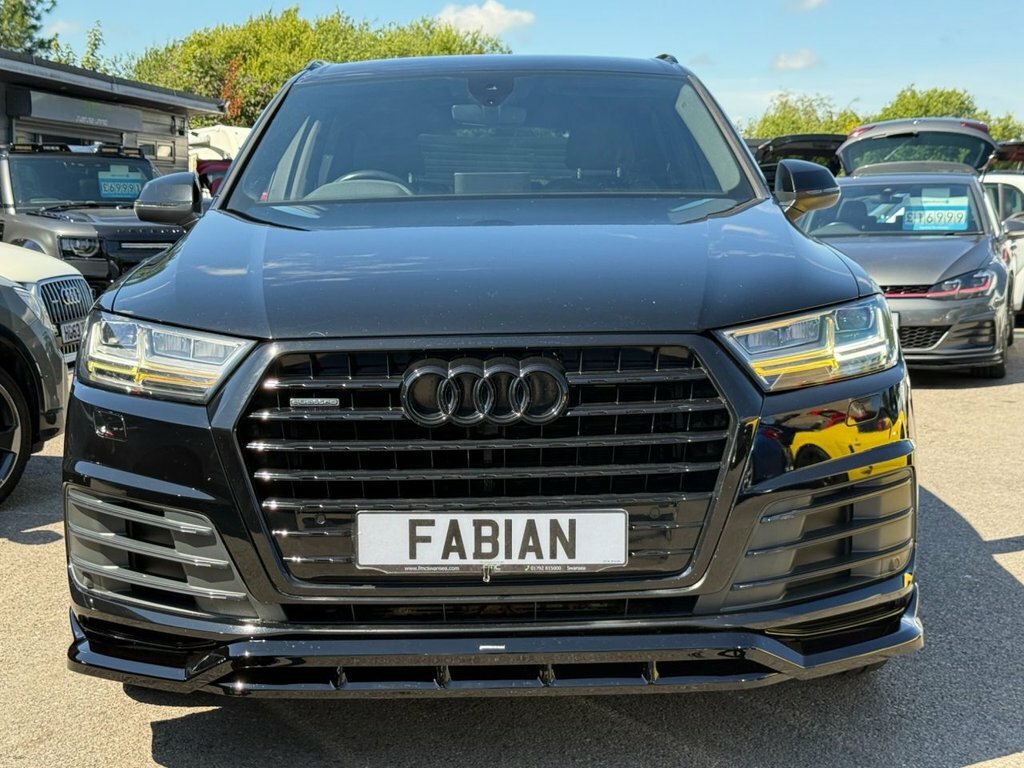 Audi Q7 3L S Line Black #4