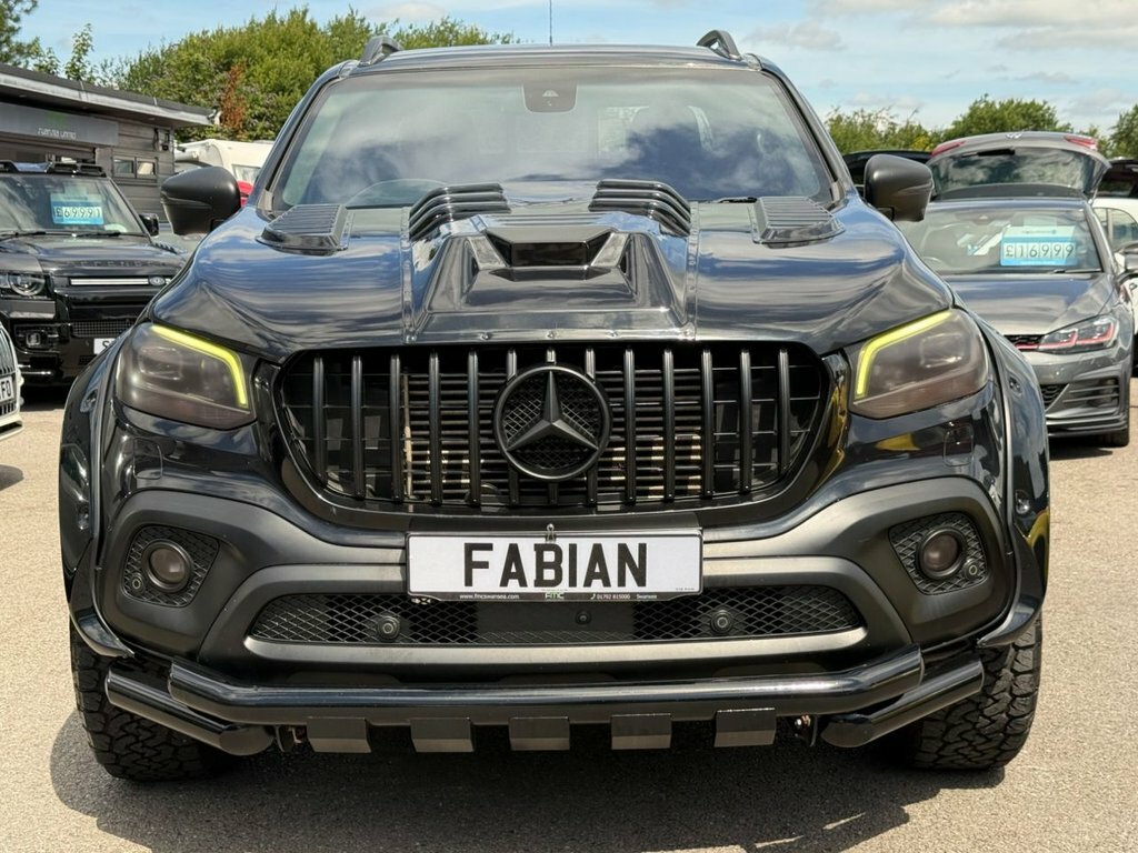 Mercedes-Benz X Class 3L Power Black #4