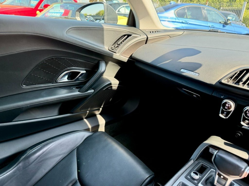 Audi R8 Coupe Blue #5