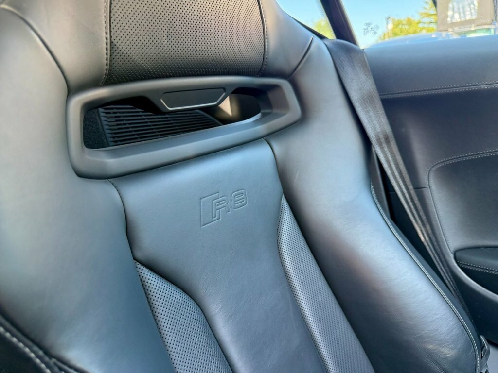 Audi R8 Coupe Blue #4