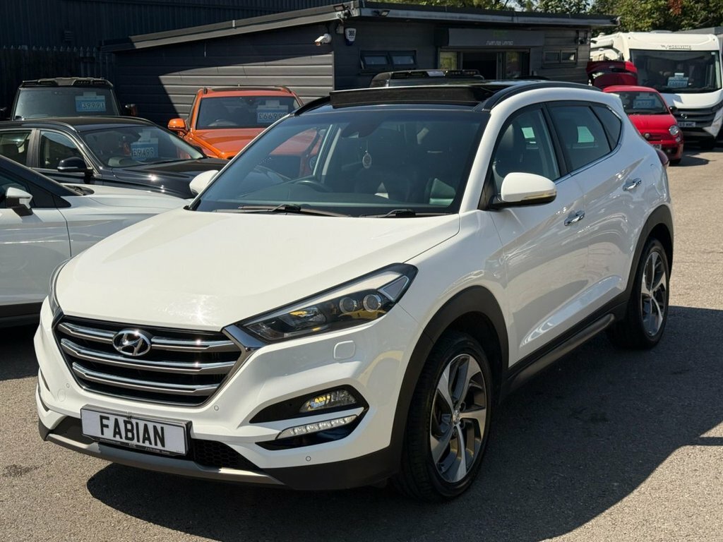Hyundai Tucson 2L Premium Se White #5
