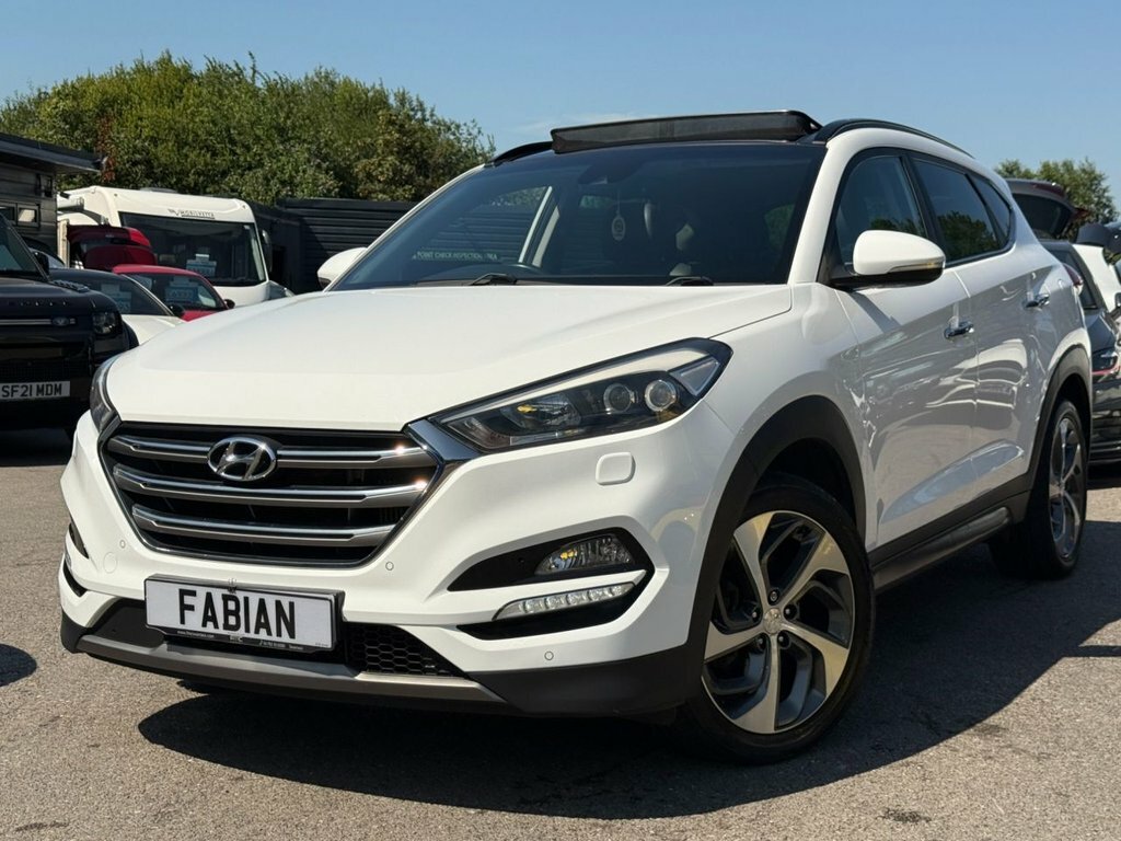 Hyundai Tucson 2L Premium Se White #2