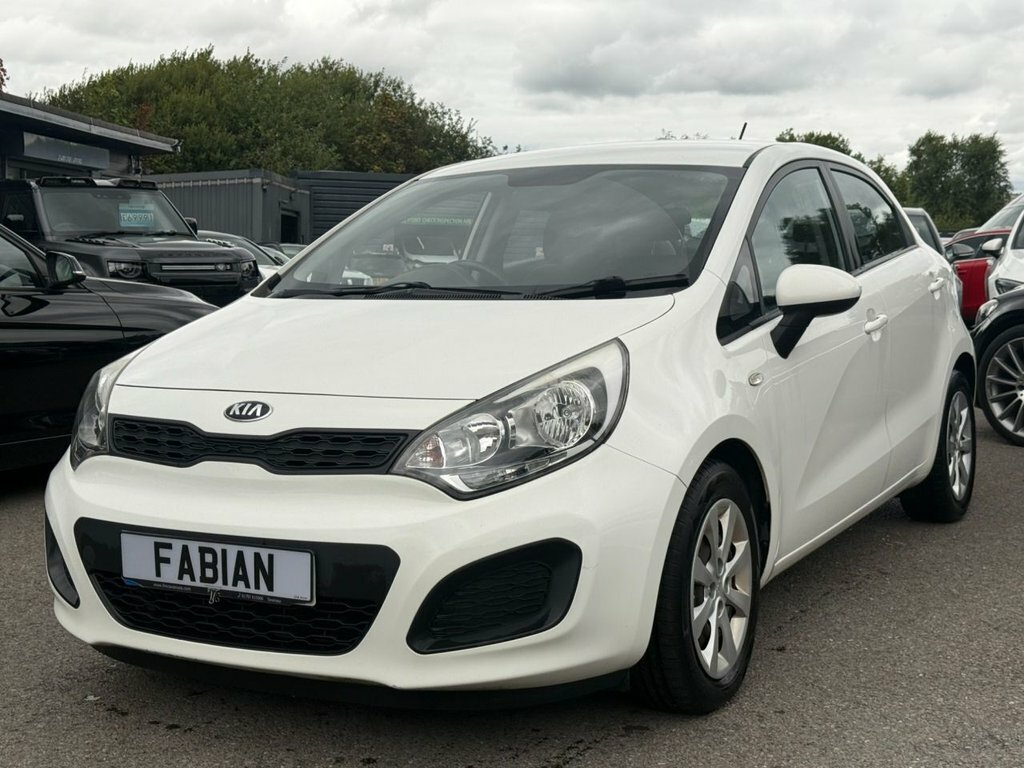 Kia RIO 1.3L 1 White #3