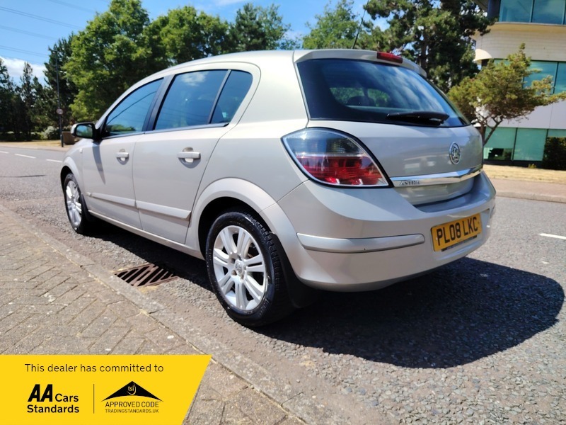 Vauxhall Astra 1.8I 16V Design Hatchback Beige #5