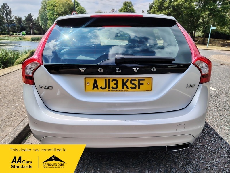 Volvo V60 2.4 D5 Se Lux Silver #6