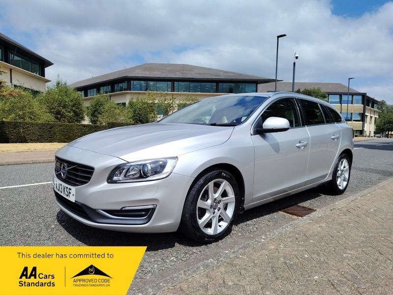 Volvo V60 2.4 D5 Se Lux Silver #3