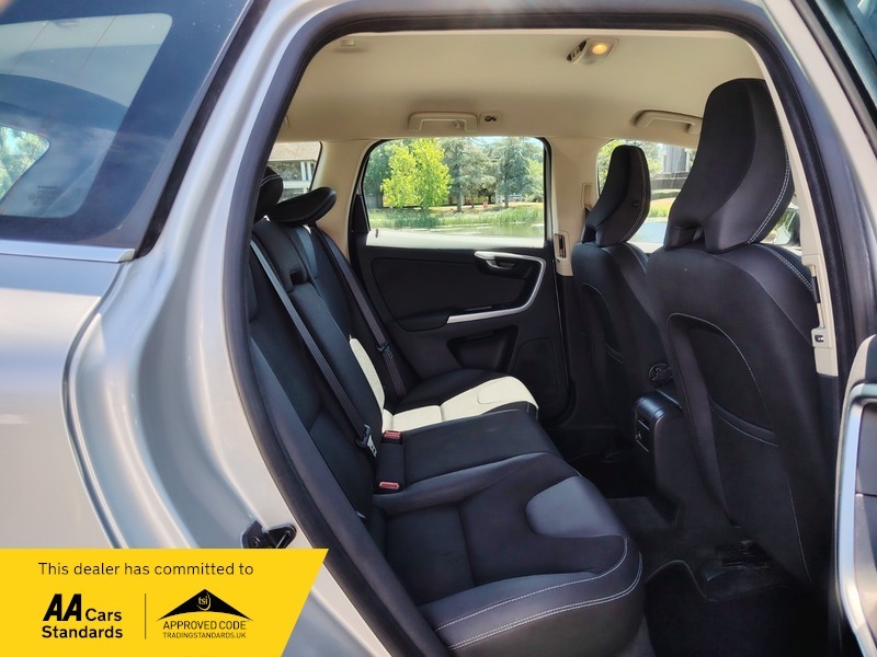 Volvo XC60 Suv 2.4 D5 Se Lux Awd Euro 4 200909 Brown #30