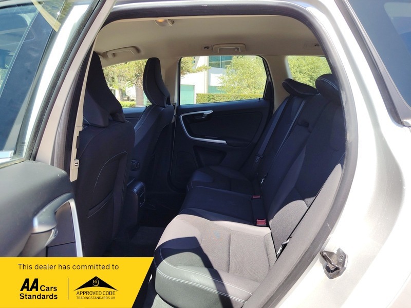 Volvo XC60 Suv 2.4 D5 Se Lux Awd Euro 4 200909 Brown #41