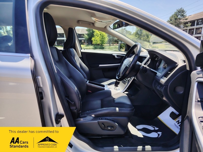 Volvo XC60 Suv 2.4 D5 Se Lux Awd Euro 4 200909 Brown #27