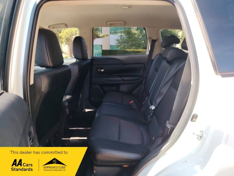 Mitsubishi Outlander 2.2 Di-d Gx3 4Wd Euro 5 Ss Black #34