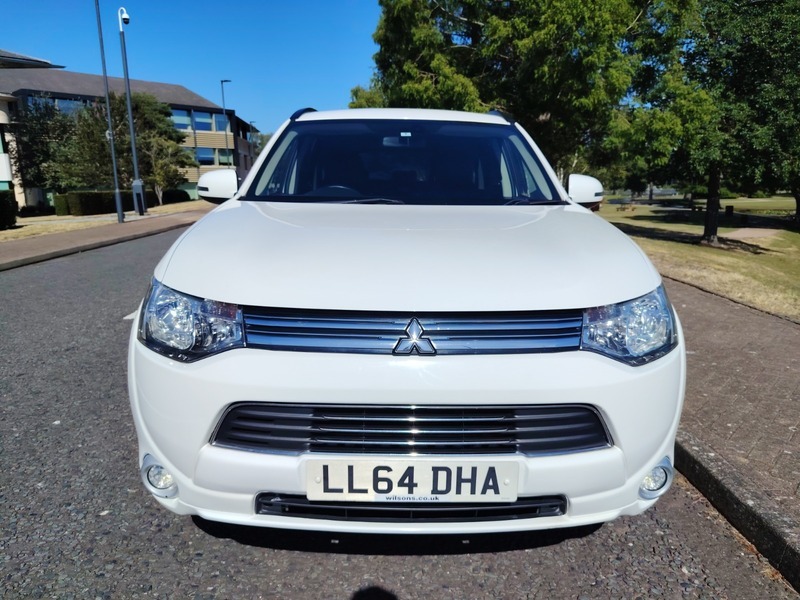 Mitsubishi Outlander 2.0H 12Kwh Gx3h Suv White #2