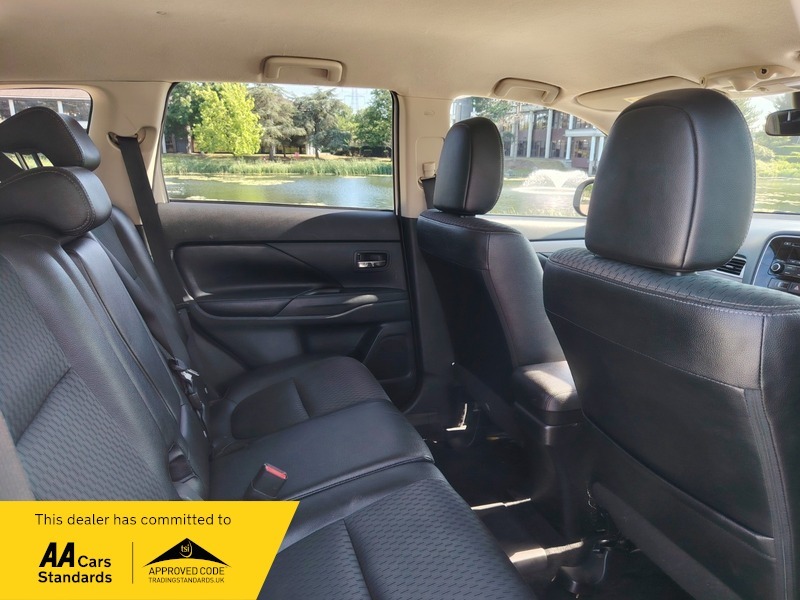 Mitsubishi Outlander 2.2 Di-d Gx3 4Wd Euro 5 Ss Black #26
