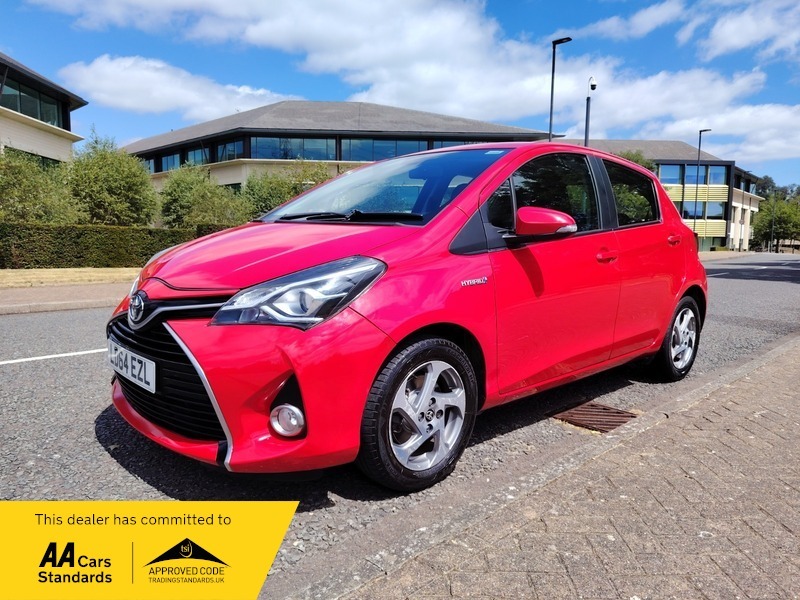 Toyota Yaris 1.5 Vvt-h Excel Hatchback Hybrid E-cvt White #3