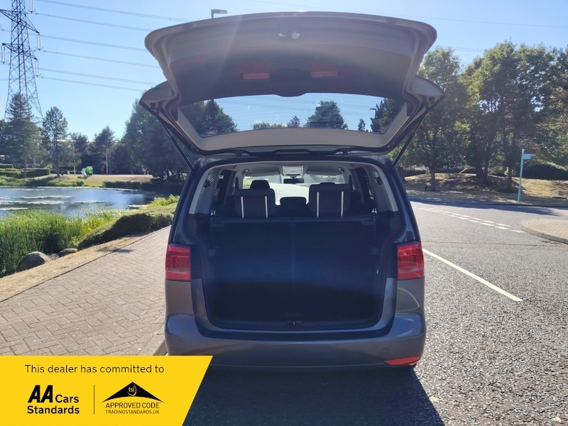 Volkswagen Touran 1.6 Tdi Se Mpv Grey #6