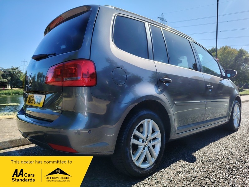 Volkswagen Touran Se Tdi Dsg Black #21