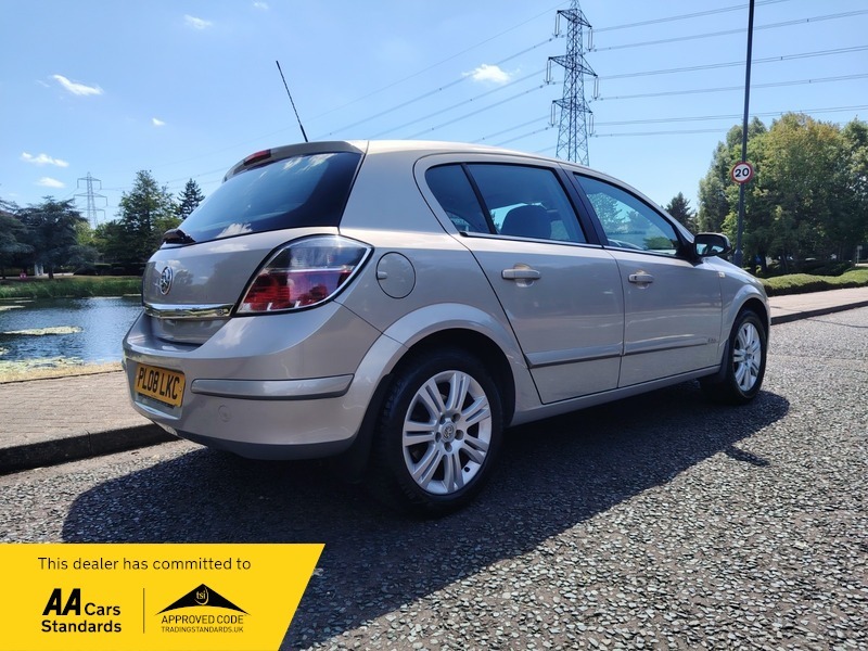 Vauxhall Astra 1.8I Exclusiv Black Twin Top 17 Black #11