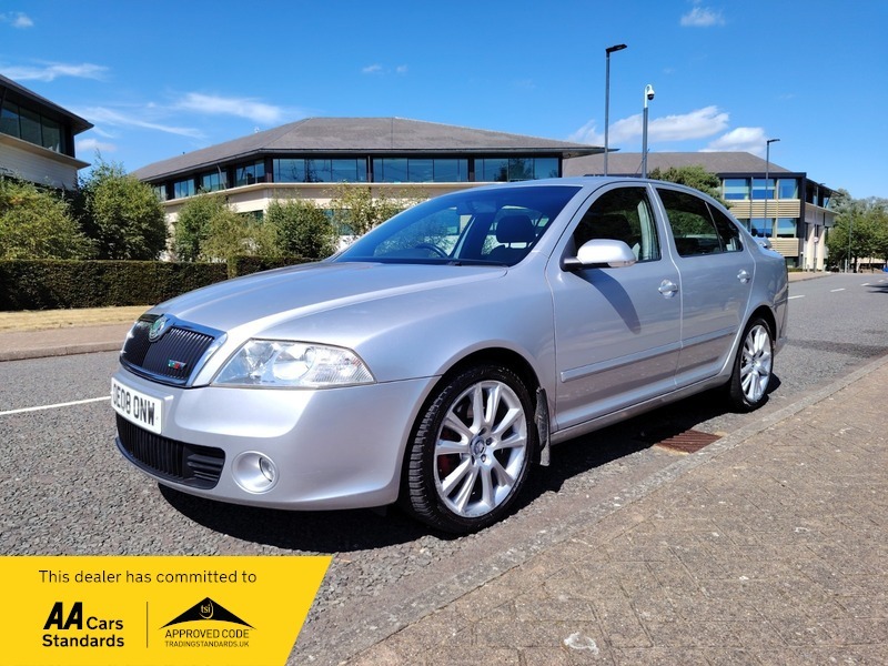 Skoda Octavia 2.0 Tdi Vrs Hatchback Silver #3