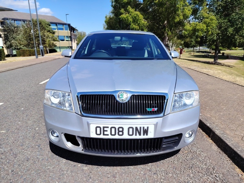 Skoda Octavia 2.0 Tdi Vrs Hatchback Silver #2