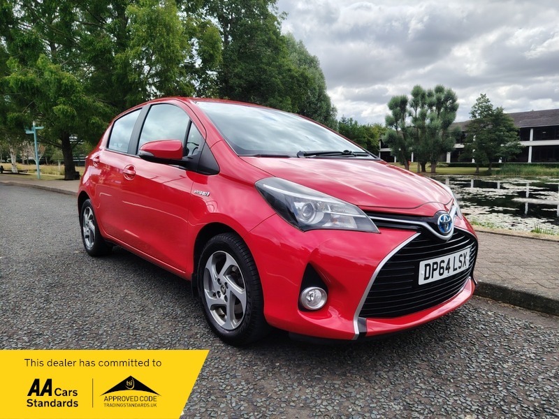 Toyota Yaris 1.5 Vvt-h Icon Hatchback Red