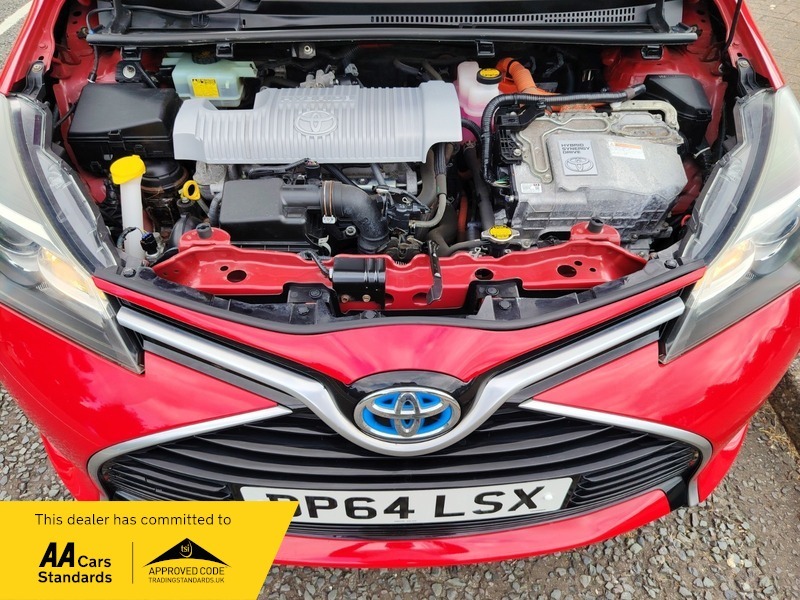 Toyota Yaris 1.5 Vvt-h Active Hatchback Hybrid E-cvt Grey #42