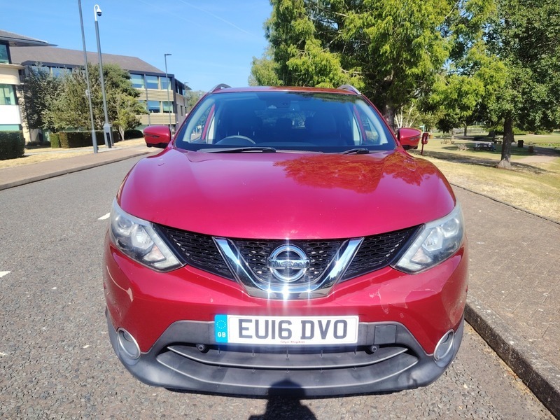 Nissan Qashqai 1.6 Dci Tekna Suv Red #2