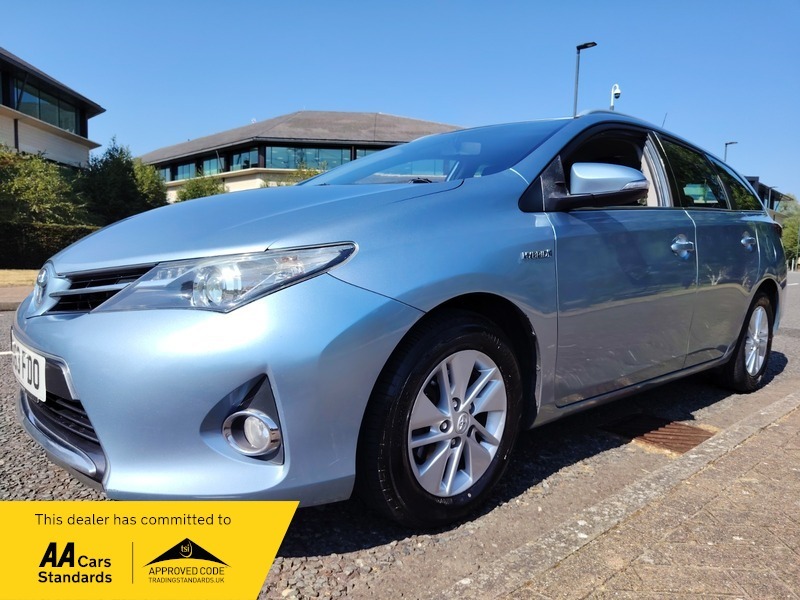 Toyota Auris 1.6 V-matic Sport Euro 5 White #17