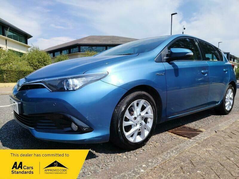 Toyota Auris Hybrid 1.8 Vvt-i Hsd Business Edition 5-Dr Red #15