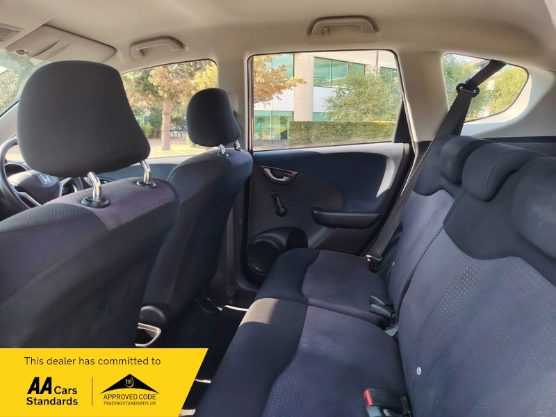 Honda Jazz Hatchback 1.4 Silver #31