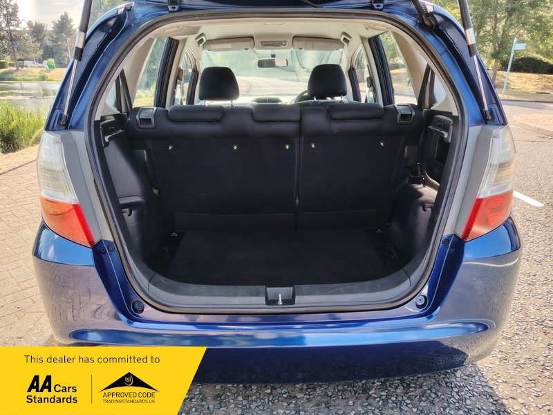 Honda Jazz Hatchback 1.4 Silver #8