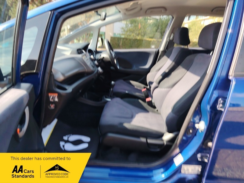Honda Jazz Hatchback 1.4 Silver #30