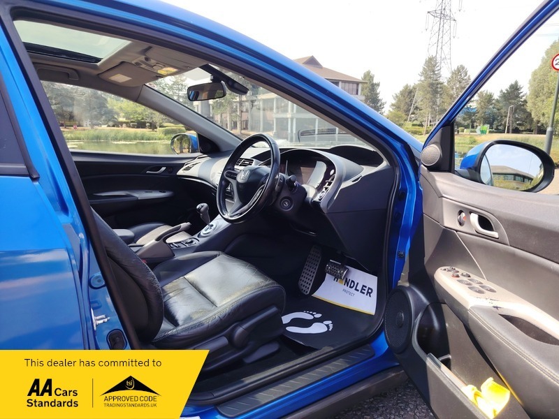 Honda Civic 1.8 I-vtec Type S Gt Hatchback Black #21
