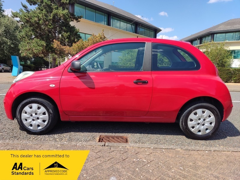 Nissan Micra 1.2 16V Visia Hatchback Red #4