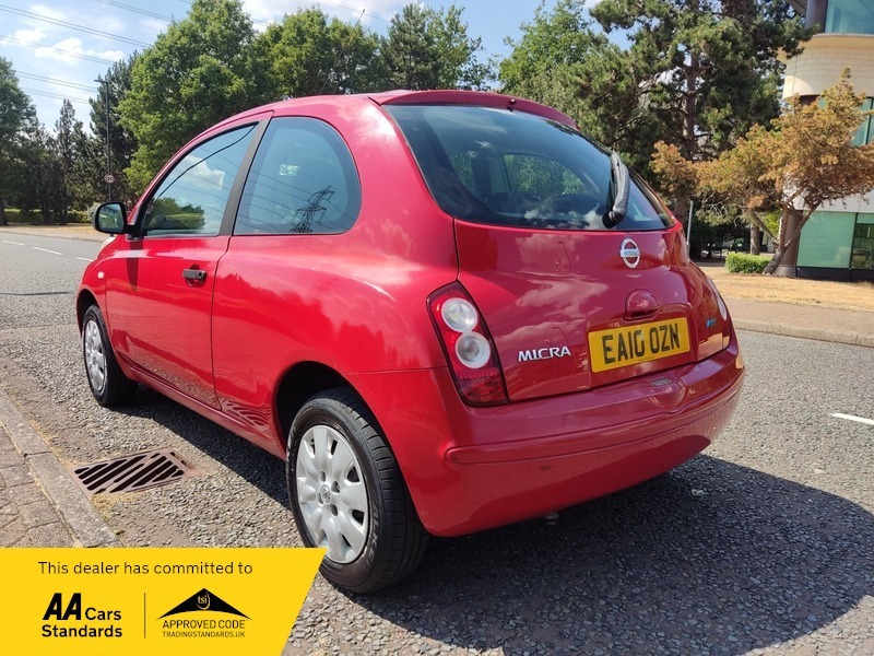 Nissan Micra 1.2 16V Visia Hatchback Red #5