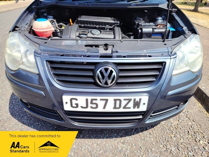 Volkswagen Polo 1.2 E 54 Bhp Black #36