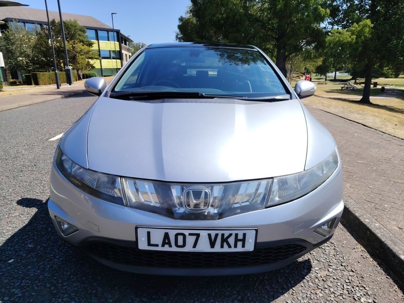 Honda Civic 1.8 I-vtec Es Hatchback Silver #2