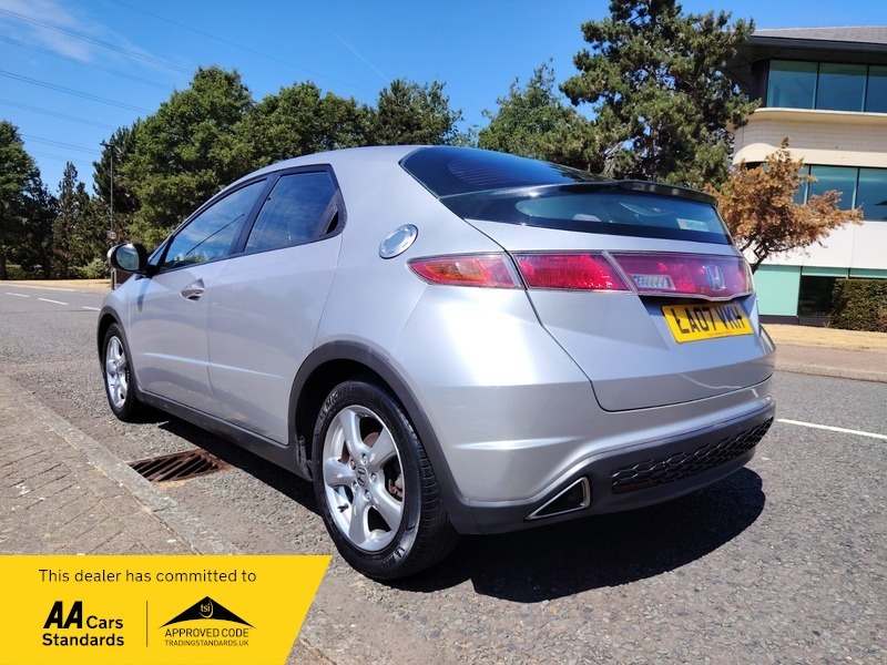 Honda Civic 1.8 I-vtec Es Hatchback Silver #5