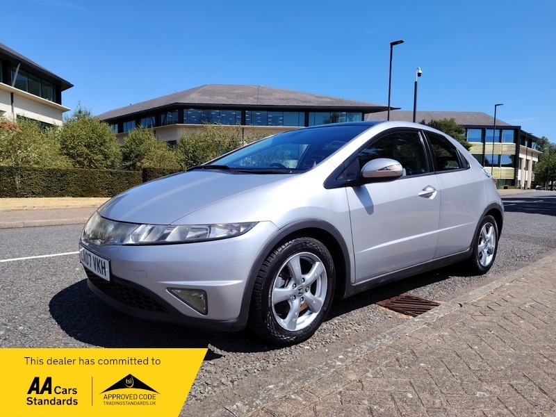 Honda Civic 1.8 I-vtec Es Hatchback Silver #3