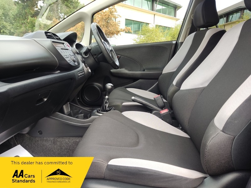 Honda Jazz I-vtec Ex Black #39