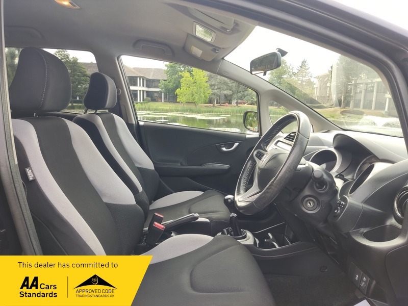 Honda Jazz I-vtec Ex Black #22